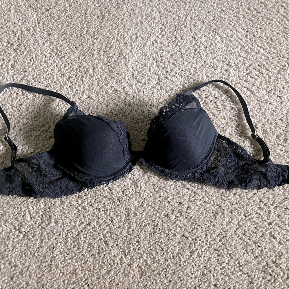 Natori bra, NWOT, 34B